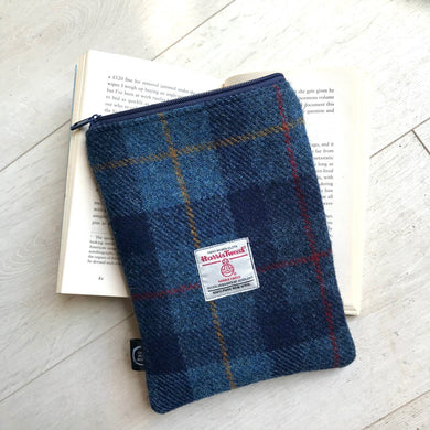 Navy Harris Tweed Book Sleeve with zip closure