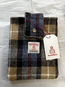 Harris Tweed book sleeve - MacKenzie check